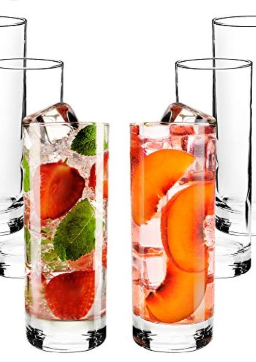 verre à boisson haute et étroite