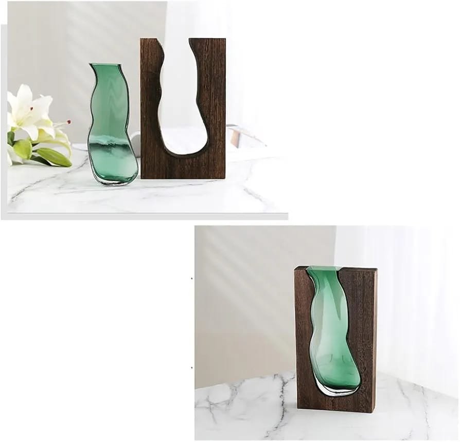 Vases à fleurs nordiques