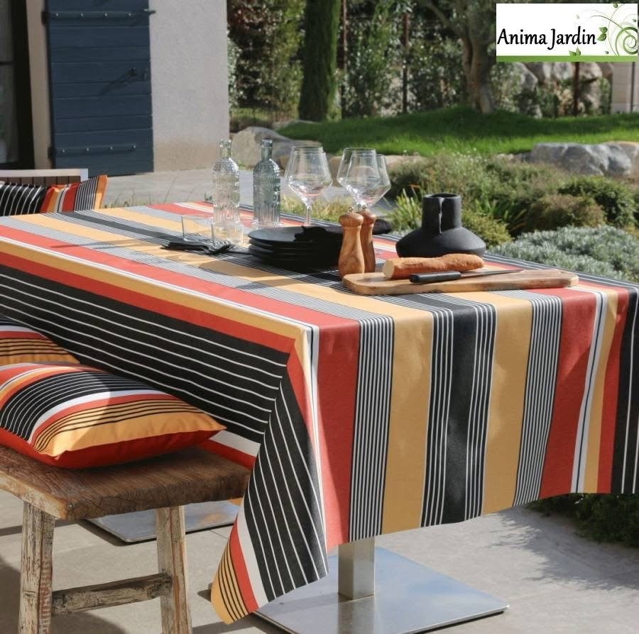 Nappe avec torchons