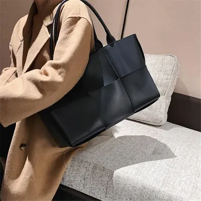 Sac à main Cabas Chic en Similicuir - Modèles Tressé, Grainé ou Croco