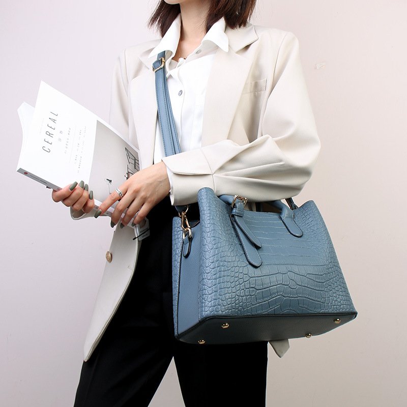 Sac à main Cabas Chic en Similicuir - Modèles Tressé, Grainé ou Croco