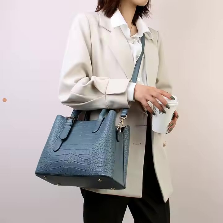 Sac à main Cabas Chic en Similicuir - Modèles Tressé, Grainé ou Croco