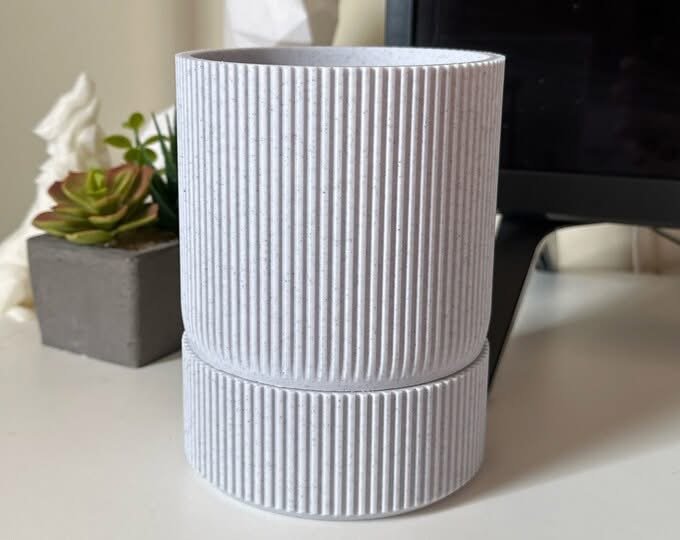 Cache pot-6