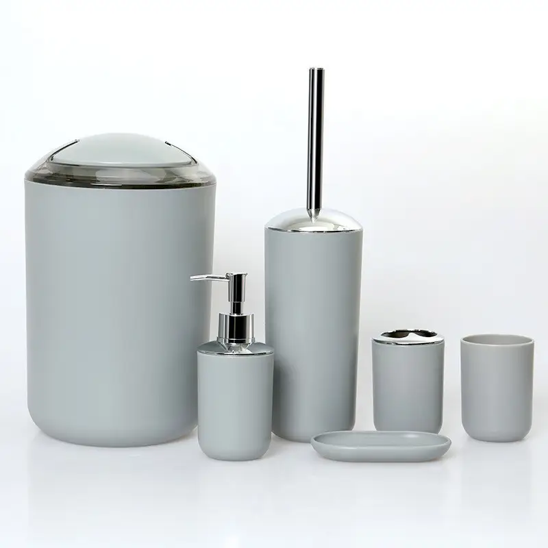 set d'accessoires de salle de bain